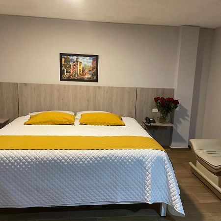 Отель Terraza Dreams Кито Экстерьер фото