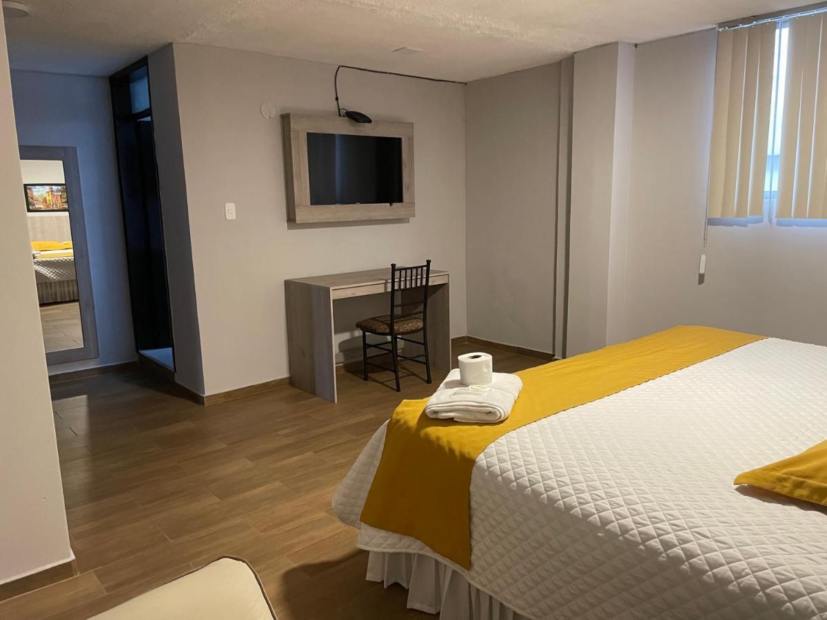 Отель Terraza Dreams Кито Экстерьер фото